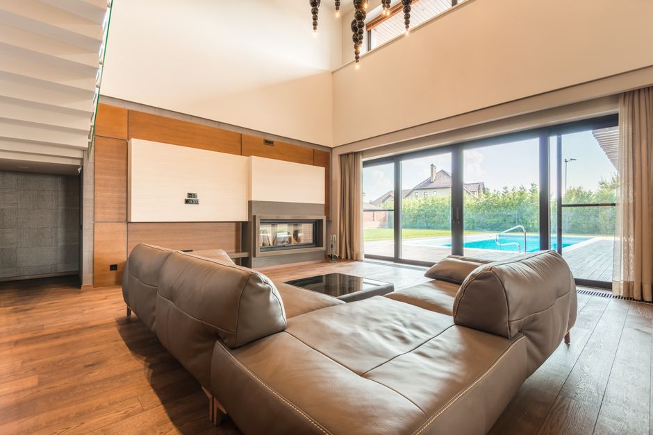 Living Room Makeovers on a Tight Budget: 10 Real Transformations Under 0
