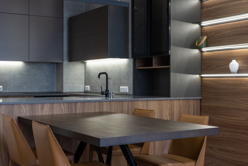 Installing Under-Cabinet Kitchen Lighting: DIY Steps That Work